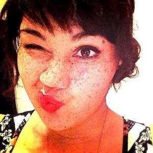 Meet your Posher, Darien